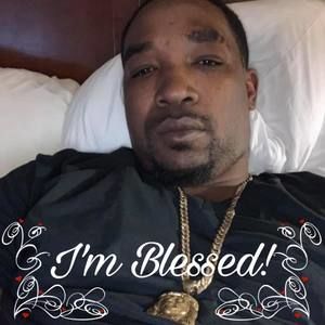 Meet your Posher, Derrick